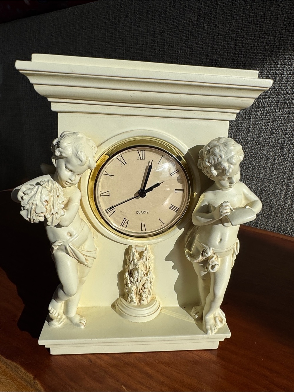 NWT Artforum UK Neo-Classical Cherub Mantel Clock Versailles Style Quartz Decor